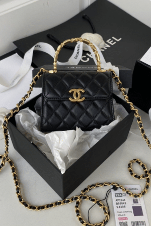 [샤넬] 체인 달린 미니백 AP2945