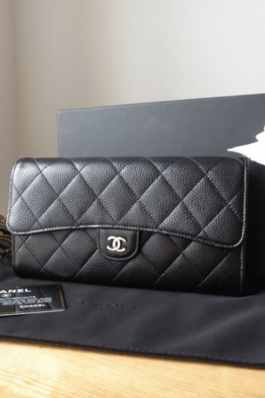 [샤넬] 캐비어 클래식 장지갑 A31505