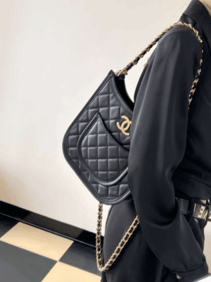 [샤넬] 샤블린 호보백 블랙 AS4532