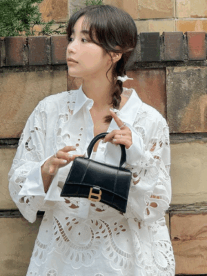 [발렌시아가] 아워글래스 XS 박스 핸드백 블랙 5928331QJ4M1000