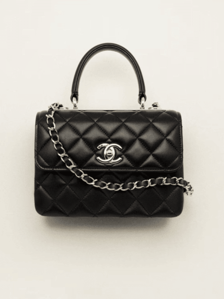 [샤넬] 핸들 장식의 플랩 백 A92236