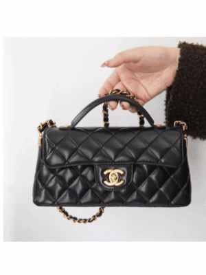 [샤넬] 이스트웨스트 탑핸들 플랩백 AS5354