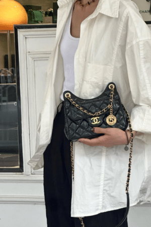 [샤넬] 포켓 스몰 호보 백 AS3710