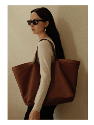 [생로랑] 가죽 소재의 y 토트 817602AAEC36359