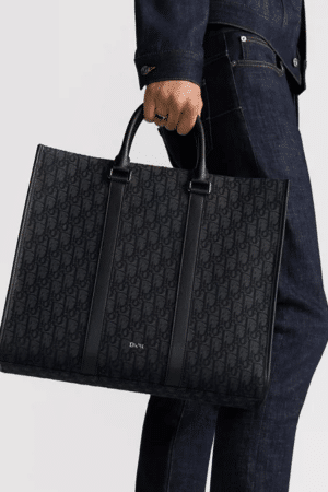 [디올] 오블리크 이스트 웨스트 토트백 1ESSH232YKY