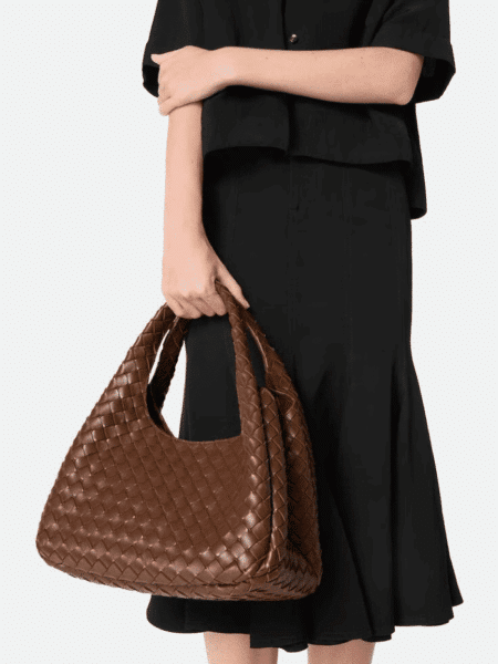 [보테가베네타] 미디엄 캄파나 844249