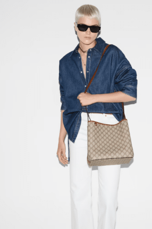 [구찌] GG 엠블럼 미디엄 버킷백 ‎815103