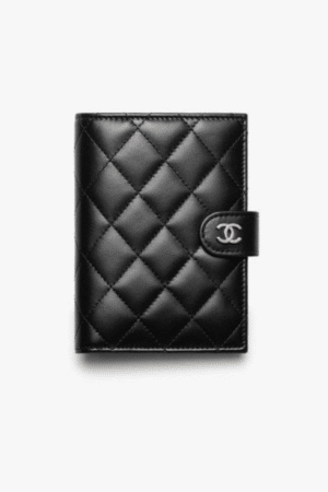 [샤넬] 클래식 여권지갑 AP3791