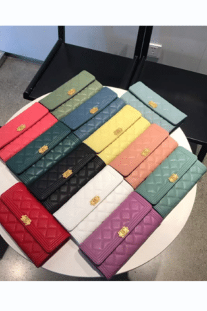 [샤넬] 보이 장지갑 캐비어 금장 80283 (12 Colors)