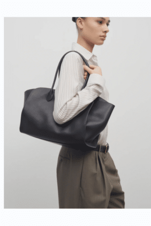 [더 로우] 말로(Marlo) 14 가죽 백 블랙 W1800L72B