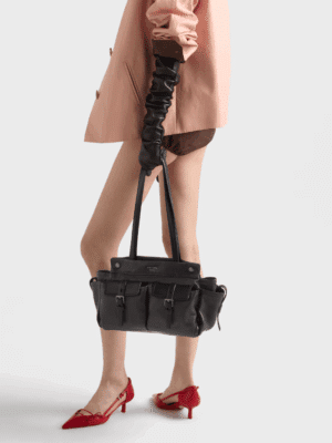 [프라다] 루트 미디엄 가죽 토트백 1BG645