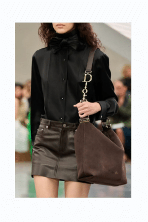 [디올] 디올리 백 라지 M1411OHJX