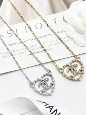 [샤넬] 하트 CC 로고 네크리스 ABF459