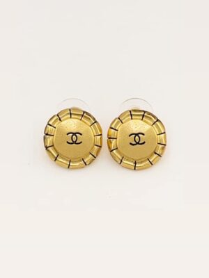 [샤넬] 스터드 귀걸이