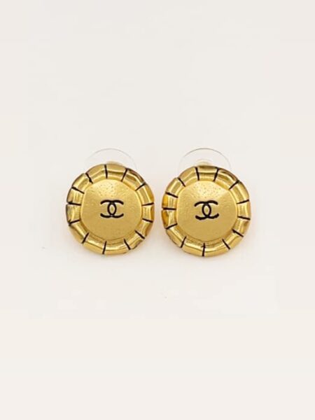 [샤넬] 스터드 귀걸이