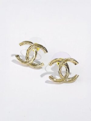 [샤넬] 스터드 이어링 ABF850