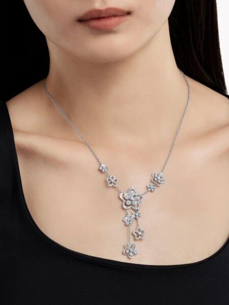 [그라프] 와일드 플라워 다이아몬드 드롭 네클리스 RGN754