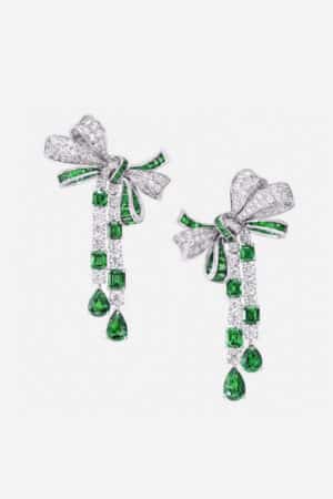 [그라프] 틸다의 보우 파베 다이아몬드 스터드 이어링