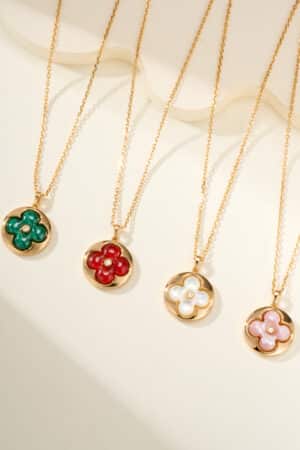 [루이비통] 컬러 블라썸 썬 목걸이 Q93520