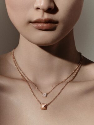 [에르메스] Hermès Clou d'H 펜던트 (2 COLORS)