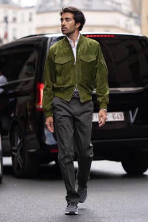 [벨루티] 남성 스웨이드 풀집 보머 재킷