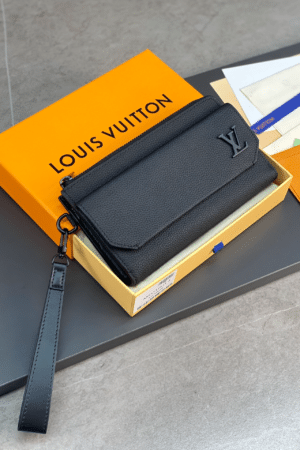 [루이비통] 에어로그램 롱 월릿