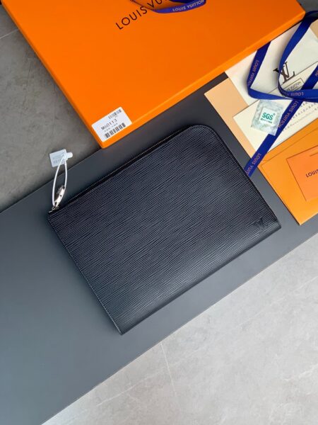 [루이비통] 에삐 포쉐트 주르 클러치