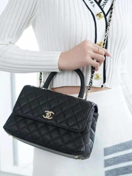 [베트남 출고] 샤넬 코코핸들 스몰 캐비어 블랙 A92990