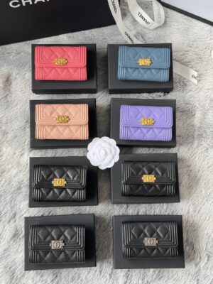 [샤넬] 보이 샤넬 플랩 카드 홀더 A80603