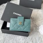 15-에메랄드 그린