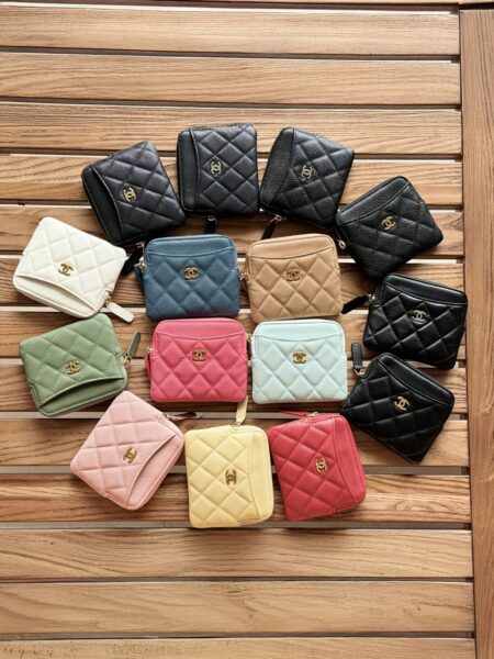 [샤넬] 클래식 캐비어 지퍼 카드지갑 AP2061 (15 Colors)