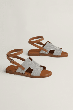 [에르메스] Maya 샌들 H261065Z (2 COLORS)