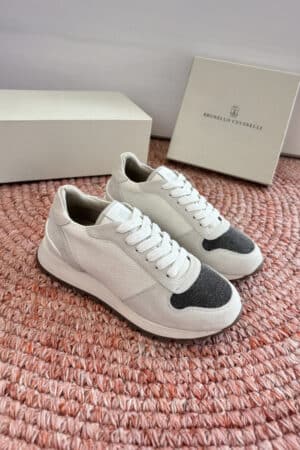 [브루넬로 쿠치넬리] 프레셔스 토 디테일의 로우탑 러너 스니커즈