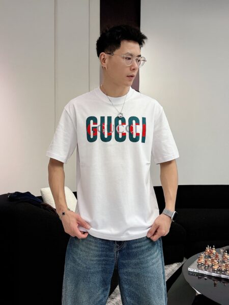 [구찌] 프린트 반팔 티셔츠 (2 COLORS)