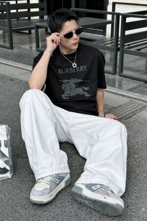 [버버리] EKD 크루넥 티셔츠 (2 COLORS)