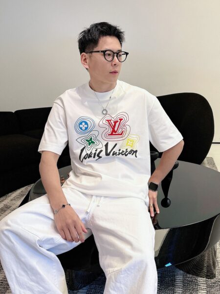 [루이비통] 프린트 반팔 티셔츠 (2 COLORS)