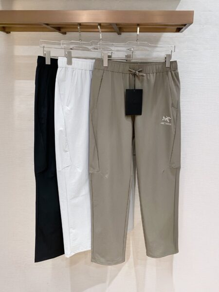 [아크테릭스] 캐주얼 팬츠 (3 COLORS)