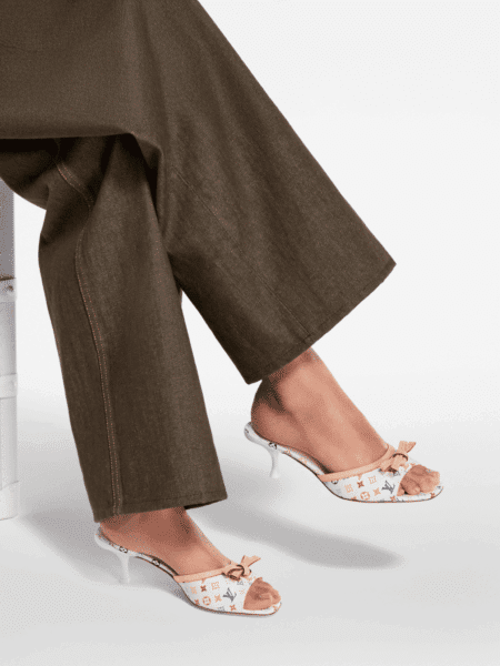 [루이비통] LV x TM 6AM 뮬 1AJNH6