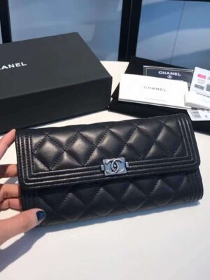 [샤넬] 보이 장지갑 램스킨 80283