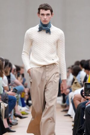 [디올] 캐시미어 케이블 니트 스웨터 (3 COLORS)