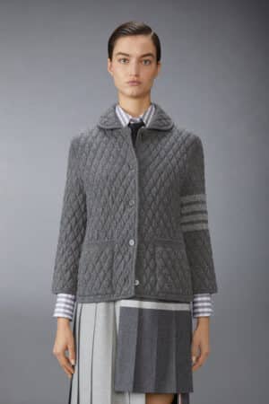 [톰브라운] 퀼티드 니트 자카드 메리노 울 4-바 워크 자켓/ 그레이