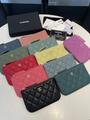 [샤넬] 클래식 스몰 파우치 AP4020