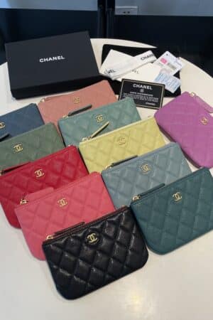 [샤넬] 클래식 스몰 파우치 AP4020