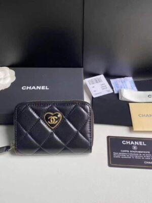 [샤넬] 하트 지퍼돌이 카드지갑