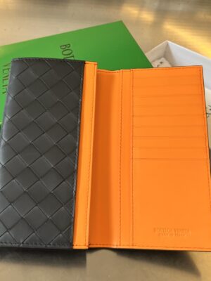 [보테가베네타] 인트레치아토 장지갑 749436 (상급)