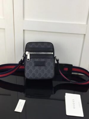 [구찌] GG 메신저백 블랙 682357