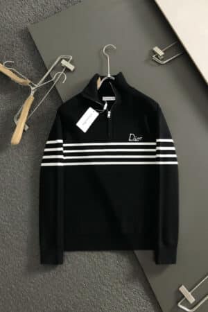 [디올] 스트라이프 하프집업 스웨터 (2 COLORS)