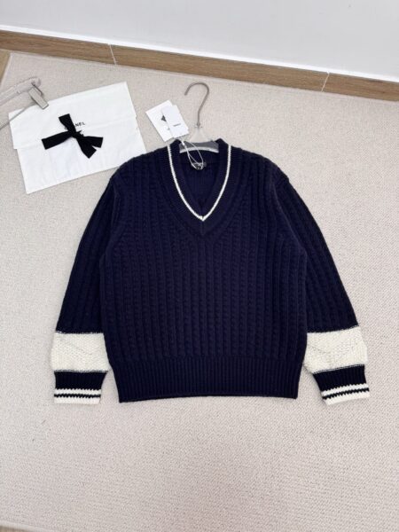 [샤넬] 코코 네쥬  스웨터  P79690-K11587 (2 COLORS)