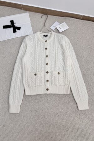 [샤넬] 캐시미어 & 실크 카디건 P79692-K11590-U2662