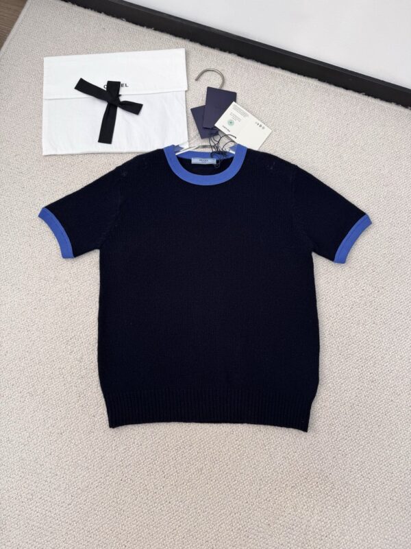 [프라다] 쇼트 슬리브 캐시미어 및 저지 스웨터